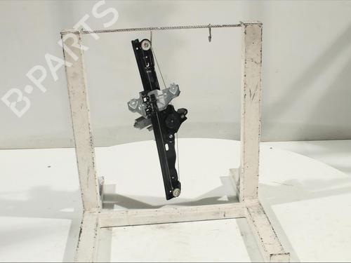 Used Front right window mechanism Front right window mechanism RENAULT KADJAR (HA_, HL_) 1.3 TCe 140 (HLNB, HLN1) (140 hp) 12081267 12081267
