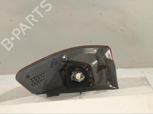 Right taillight TOYOTA AVENSIS Saloon (_T27_) 2.0 D-4D (ADT270_, ADT270R) | BP29420052C35 