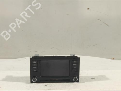 Used Display monitor SEAT LEON (5F1) [2012-2021]  12552607