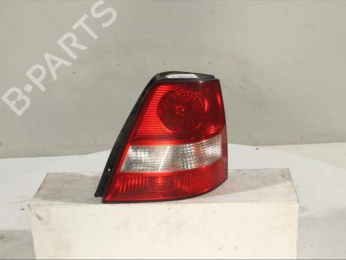 right-taillight-kia-sorento-i-jc-2002-2003-2004-2005-2006-2007-2008-2009-2010-2011-29986125 main image