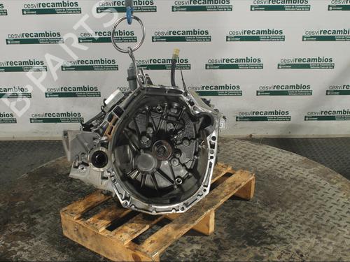 Used Gearbox DACIA SANDERO II 1.5 dCi 75 / Blue dCi 75 (B8JW, B8M4, B8AH, B8M7, B8M6) (75 hp) 11897364