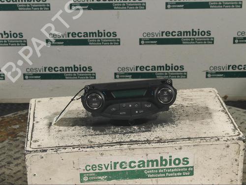 Used Climate control Climate control TOYOTA YARIS (_P13_) 1.3 (NSP130_, NSP130) (99 hp) 11898563 11898563