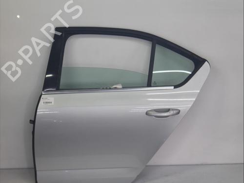 Left rear door SKODA OCTAVIA III (5E3, NL3, NR3) 1.6 TDI 5E5833055B