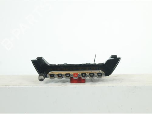 Schalter für Schalter PEUGEOT 208 II (UB_, UP_, UW_, UJ_) e-208 (136 hp) 35797764 35797764