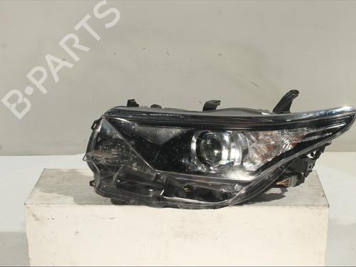 Used Left headlight TOYOTA AURIS (_E18_) 1.2 (NRE185_, NRE185R) (116 hp) 30652679