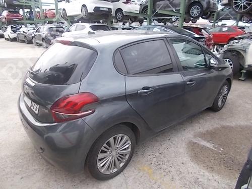 Left front fog light PEUGEOT 208 I (CA_, CC_) 1.2 GPL | BP23398002C30 