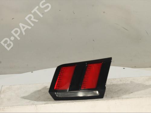 Used Right taillight PEUGEOT 3008 II SUV (MC_, MR_, MJ_, M4_) 1.2 THP/ PureTech 130 (MRHNSM, MRHNSU, MRHNSJ, MRHNYW,... (131 hp) 30448016