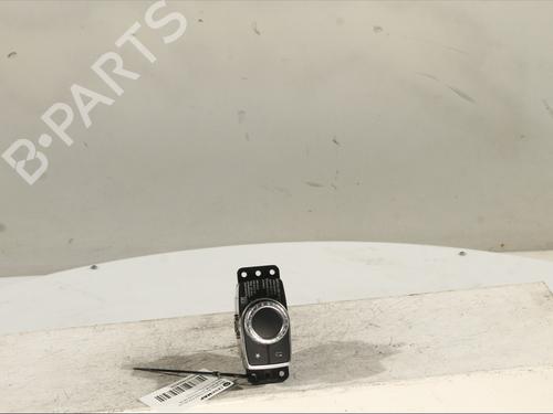 Used Switch MERCEDES-BENZ CLA Shooting Brake (X117) CLA 200 CDI / d (117.908) (136 hp) 29203226