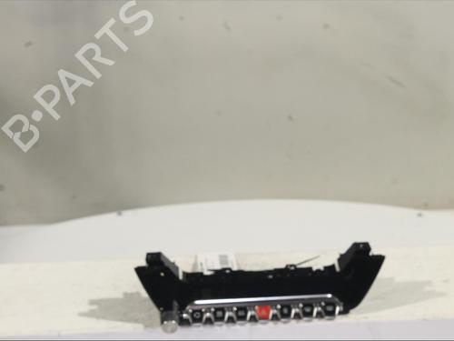 Used Switch Switch PEUGEOT 2008 II (UD_, US_, UY_, UJ_, UR_, UC_) 1.5 BlueHDI 110 (UDYHSK) (110 hp) 27097428 27097428