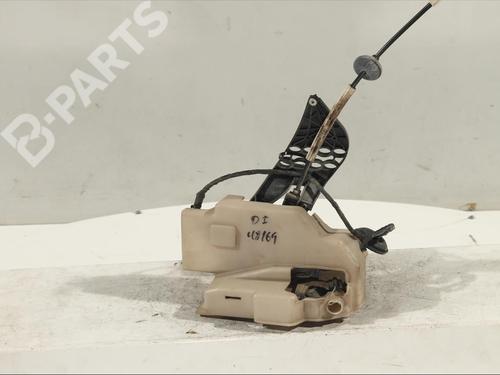 Used Front left lock VW TOUAREG (7LA, 7L6, 7L7) 2.5 R5 TDI (174 hp) 11908511