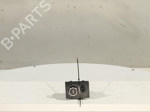 Used Headlight switch JEEP GRAND CHEROKEE IV (WK, WK2) 3.0 CRD V6 4x4 (241 hp) 31748076