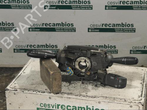 Used Steering column stalk Steering column stalk DACIA DOKKER Box Body/MPV 1.5 dCi 75 / Blue dCi 75 (FEJW, FEAH) (75 hp) 11892905 11892905