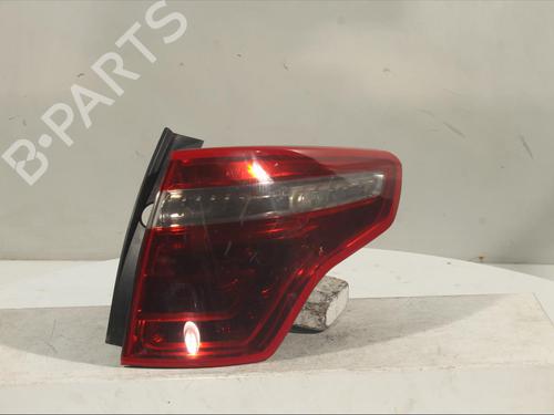 Used Right taillight Right taillight 15591894 15591894