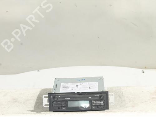 Used Radio Radio OPEL VIVARO B Van (X82) 1.6 CDTI (05) (121 hp) 24578647 24578647