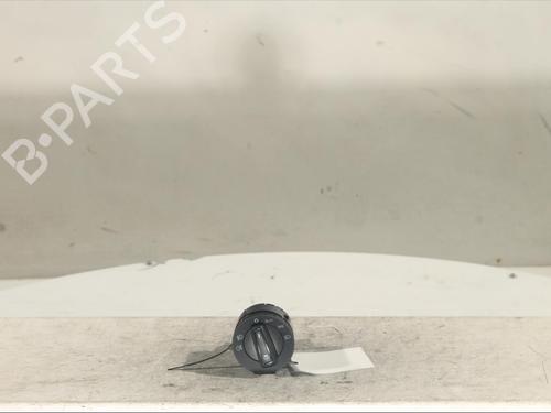 Used Headlight switch Headlight switch VW TAIGO (CS1) 1.0 TSI (95 hp) 18233704 18233704