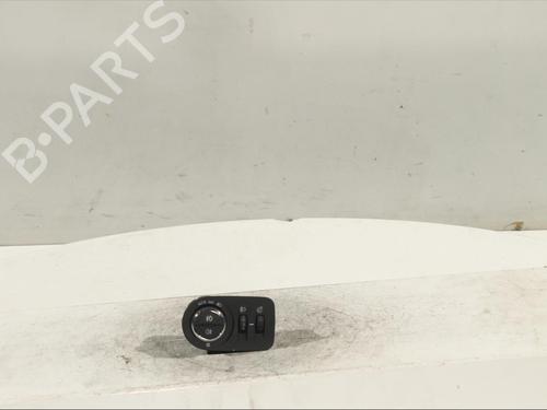Used Headlight switch Headlight switch OPEL CROSSLAND X / CROSSLAND (P17, P2QO) 1.5 Turbo D (75) (120 hp) 11983092 11983092
