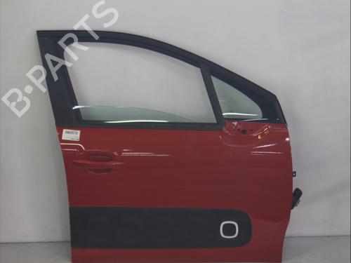 Used Right front door Right front door 38788517 38788517