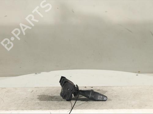Used Steering column stalk FORD FIESTA V (JH_, JD_) [2001-2014]  17208119