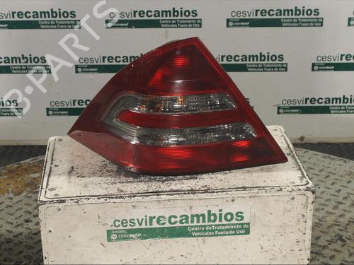 Used Left taillight Left taillight MERCEDES-BENZ C-CLASS (W203) C 220 CDI (203.006) (136 hp) 11989077 11989077