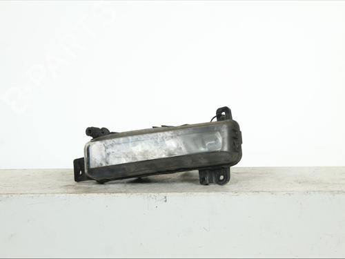 left-front-fog-light-bmw-3-g20-g80-g28-2018-39542178 main image
