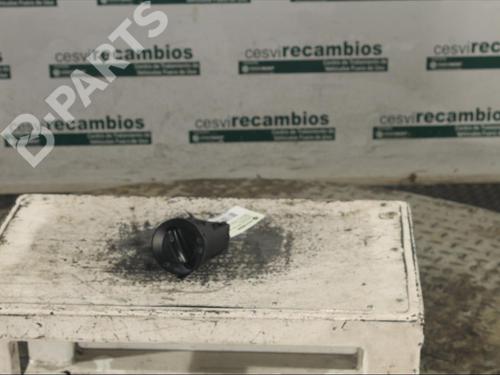 Used Headlight switch VW POLO (9N_, 9A_) [2001-2014]  11895746