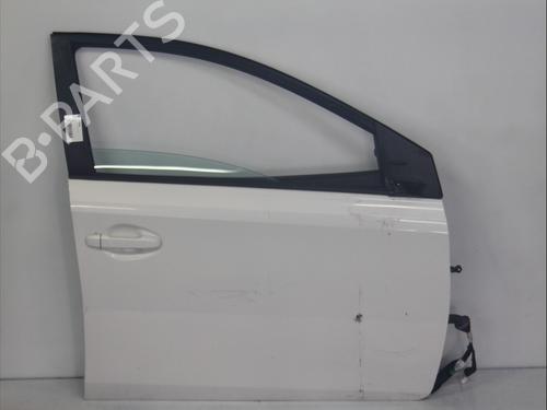 Used Right front door TOYOTA AURIS (_E18_) 2.0 D-4D (ADE186_, ADE186R) (124 hp) 30956102
