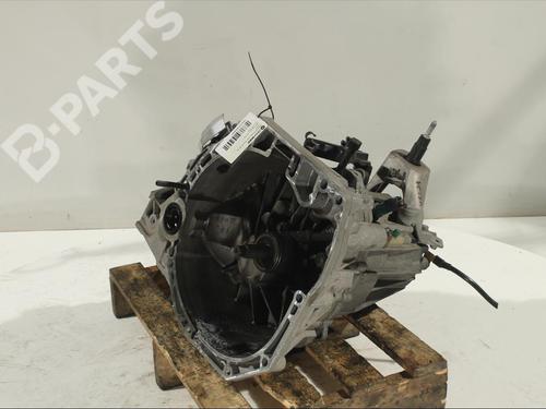 Used Gearbox RENAULT KADJAR (HA_, HL_) 1.3 TCe 140 (HLNB, HLN1) (140 hp) 11906474