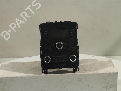 Used Display monitor Display monitor RENAULT MEGANE IV Hatchback (B9A/M/N_) 1.5 dCi 110 (B9A3) (110 hp) 17576175 17576175