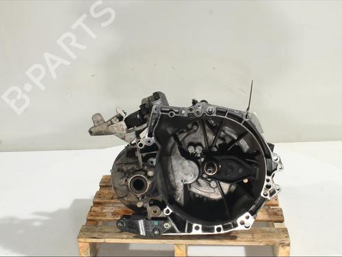 Gearkasse OPEL CORSA F (P2JO) 1.2 (68) (101 hp) 26375847
