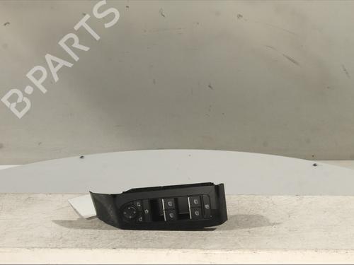 Used Left front window switch MAZDA 3 Hatchback (BP) 2.0 SKYACTIV-G M Hybrid (150 hp) 30955879