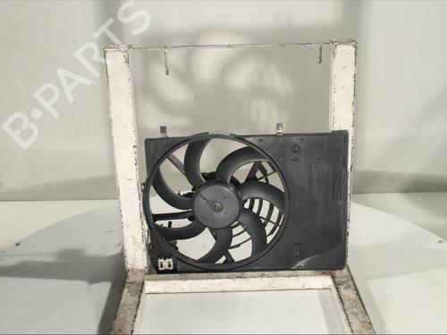 Used Radiator fan Radiator fan CITROËN C4 CACTUS 1.2 THP 110 (110 hp) 18068090 18068090