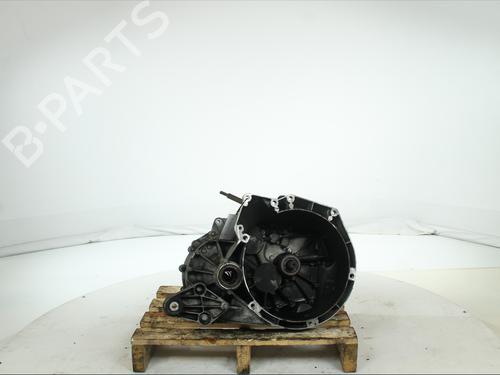 Getriebe für Getriebe FORD FOCUS III 1.5 TDCi (120 hp) 39756663 39756663
