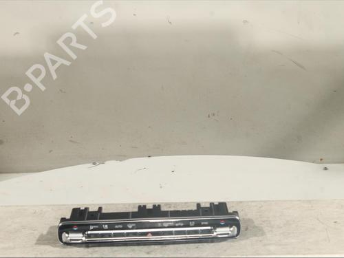 Airco bedieningspaneel MERCEDES-BENZ B-CLASS Sports Tourer (W247) B 200 d (247.012) (150 hp) 18872897