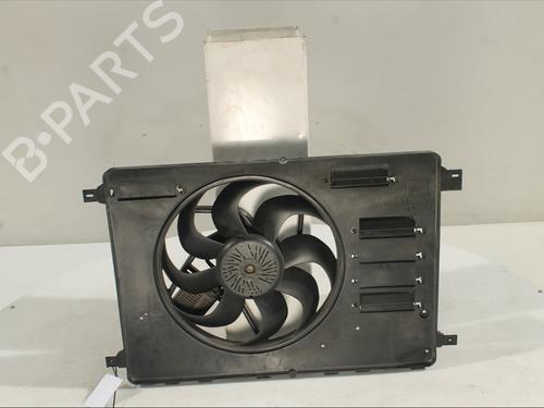 Used Radiator fan Radiator fan VOLVO S60 II (134) DRIVe / D2 (114 hp) 30188943 30188943