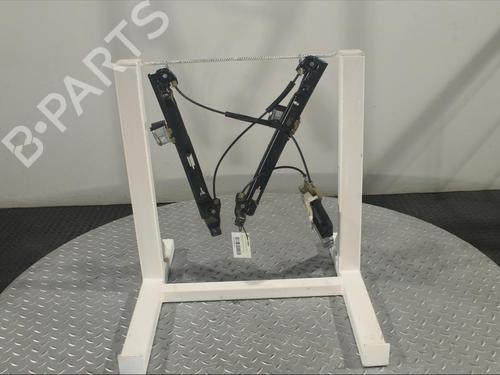 Used Front left window mechanism Front left window mechanism SEAT LEON (1P1) 2.0 TFSI (200 hp) 12078815 12078815