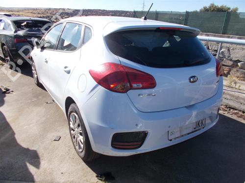 Used Parts KIA CEE'D (JD)  1.4 CRDi 90  4306450