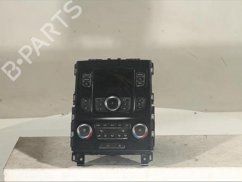 Used Display monitor Display monitor RENAULT MEGANE IV Hatchback (B9A/M/N_) 1.5 Blue dCi 115 (B9A6) (116 hp) 18970539 18970539