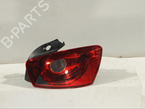 Used Right taillight Right taillight 11904764 11904764