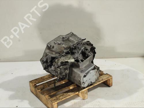 Gearbox PEUGEOT 5008 (0U_, 0E_) 1.6 BlueHDi 120 | BP23207217M3 
