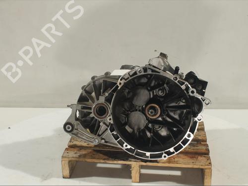 Used Gearbox VOLVO S40 II (544) 2.0 D (136 hp) 13579756
