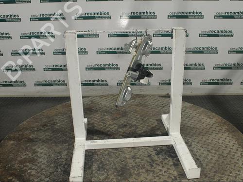 Used Rear right window mechanism Rear right window mechanism NISSAN PULSAR Hatchback (C13) 1.5 dCi (110 hp) 12076505 12076505