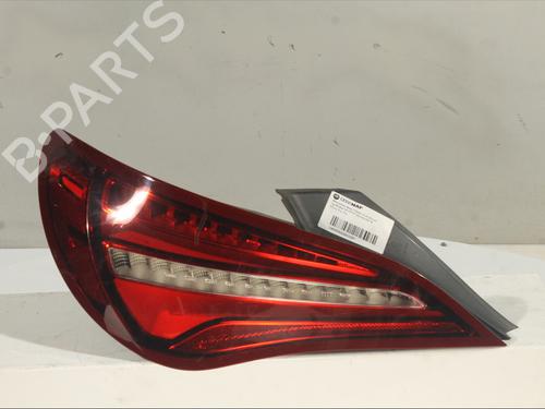 Feu arrière gauche MERCEDES-BENZ CLA Shooting Brake (X117) CLA 200 CDI / d (117.908) (136 hp) 32100614