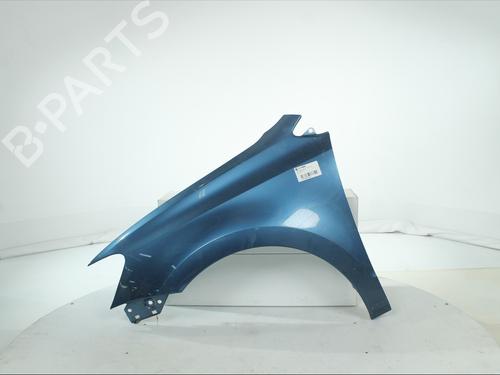 Used Left front fenders Left front fenders 37093007 37093007