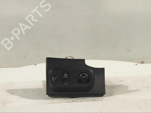 Used Mirror switch Mirror switch CITROËN C3 III (SX) 1.5 BlueHDi 100 (SXYHYP, SXYHTU) (102 hp) 11960227 11960227