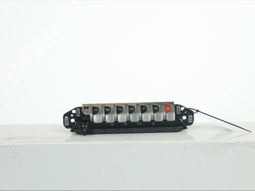 Used Switch Switch PEUGEOT 3008 II SUV (MC_, MR_, MJ_, M4_) Hybrid (224 hp) 34106655 34106655