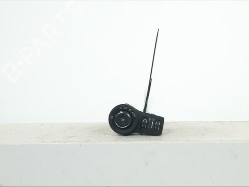 Used Headlight switch Headlight switch JEEP COMPASS (MP, M6, MV, M7) 1.6 CRD (120 hp) 35998226 35998226