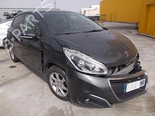 Brugte PEUGEOT 208 I (CA_, CC_)  1.6 HDi / BlueHDi 75  4573681