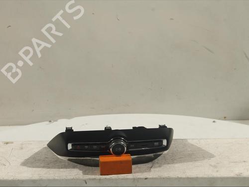 Used Switch VOLVO XC40 (536) [2017-2025]  17209320