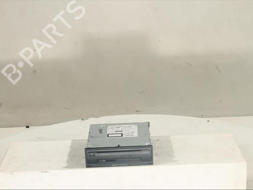 Used Radio AUDI A3 (8V1, 8VK) [2012-2020]  24352247