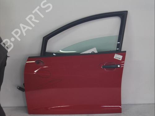 Used Left front door Left front door 21011644 21011644